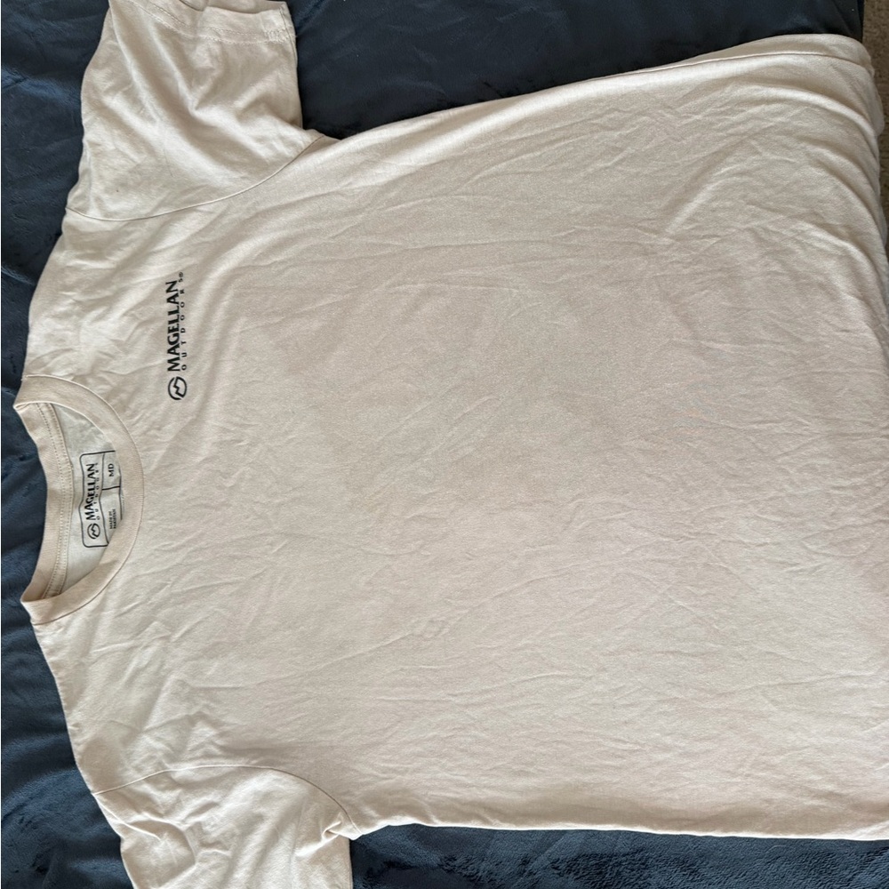 Magellan Outdoors Men's Cream Short Sleeve Tee